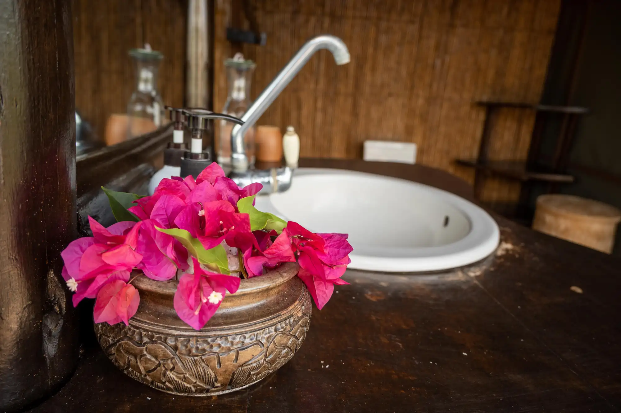The Uluguru Suite en suite Bathroom